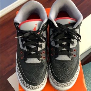 Nike air Jordan’s Retro 3 OG “Black/Cement”